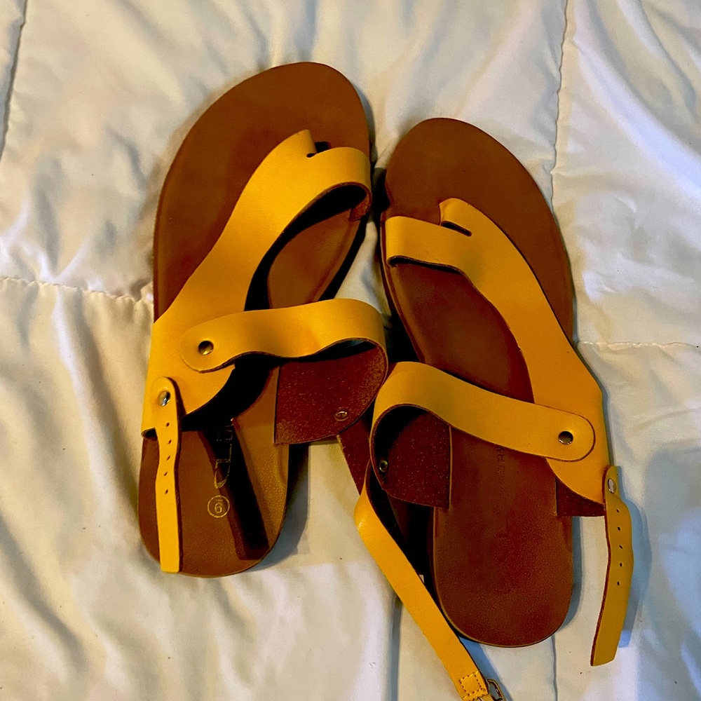 Sold-Size 9 marigold yellow